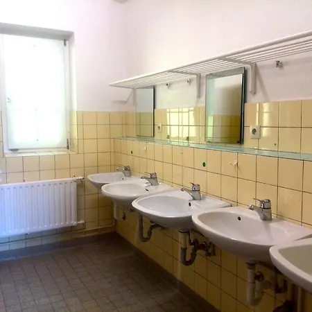 Waldherberge Moselblick Hostel