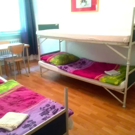 Waldherberge Moselblick Hostel