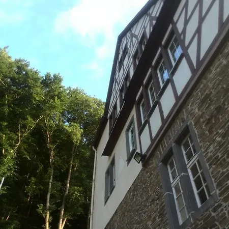 Waldherberge Moselblick Loef